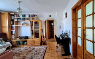 4 camere, 2 balcoane,2 Bai , parcare – zona Piața Flora!! - Poză 8