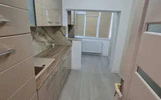 De vanzare apartament apartament cu 2 camere,  Micro 16, etaj 4, 72.000 E - Poză 11