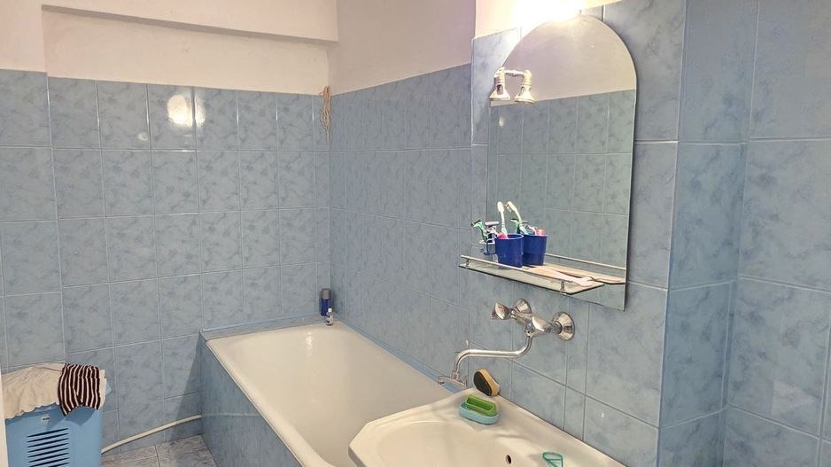 Apartament 3 camere, etaj 3, VASLUI - zona GARA; - Poză 6