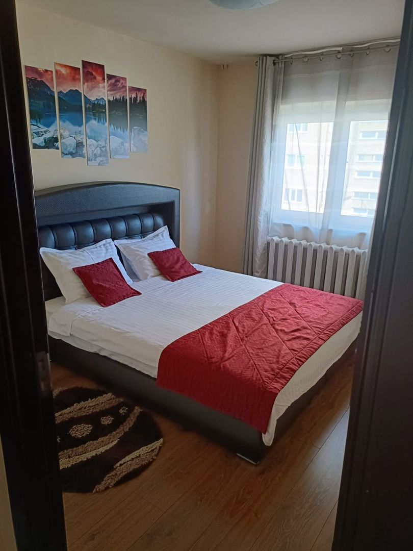 Apartament 3 camere Centrul Civic - Poză 13