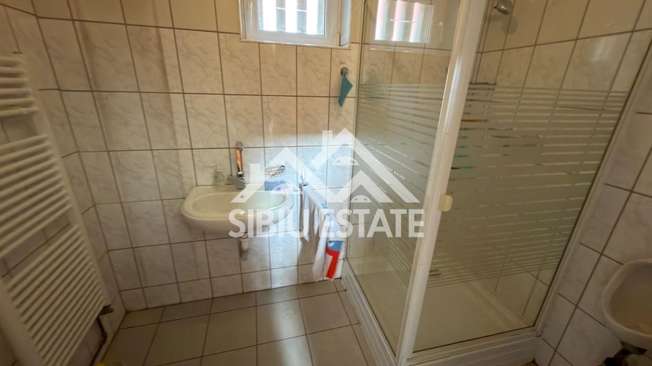 Casă de vânzare în cartierul Turnișor , Strada Livezii, Sibiu - Poză 5