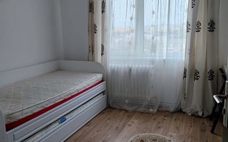Apartament 3 camere decomandat de închiriat – Podu Roș - Poză 7