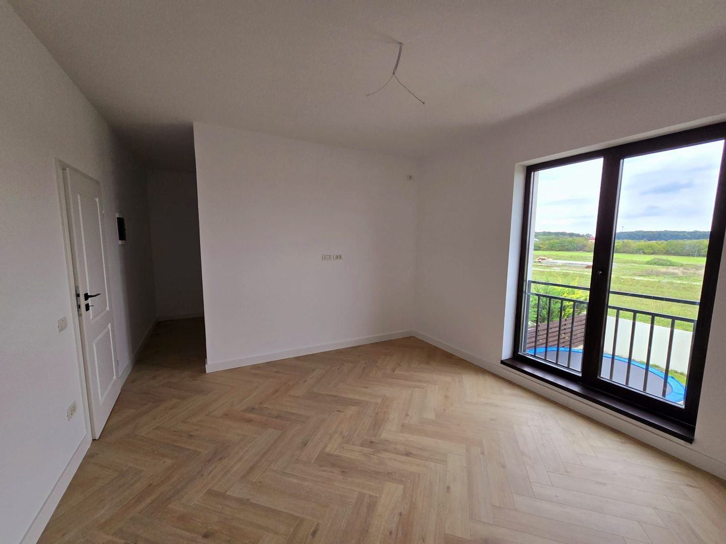 VILA 5 CAMERE | CORBEANCA | LANGA PADURE - Poză 13