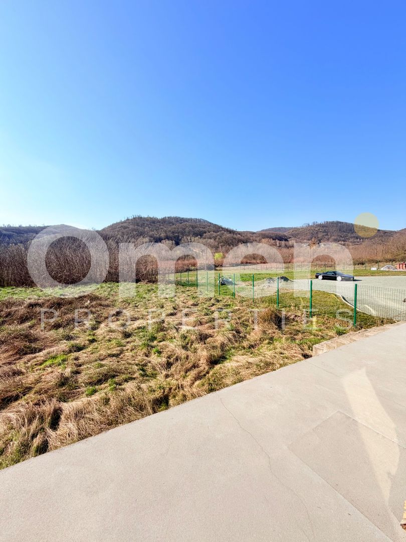 Casa de vanzare | Zona Drurelax | teren 19 ari - Poză 17