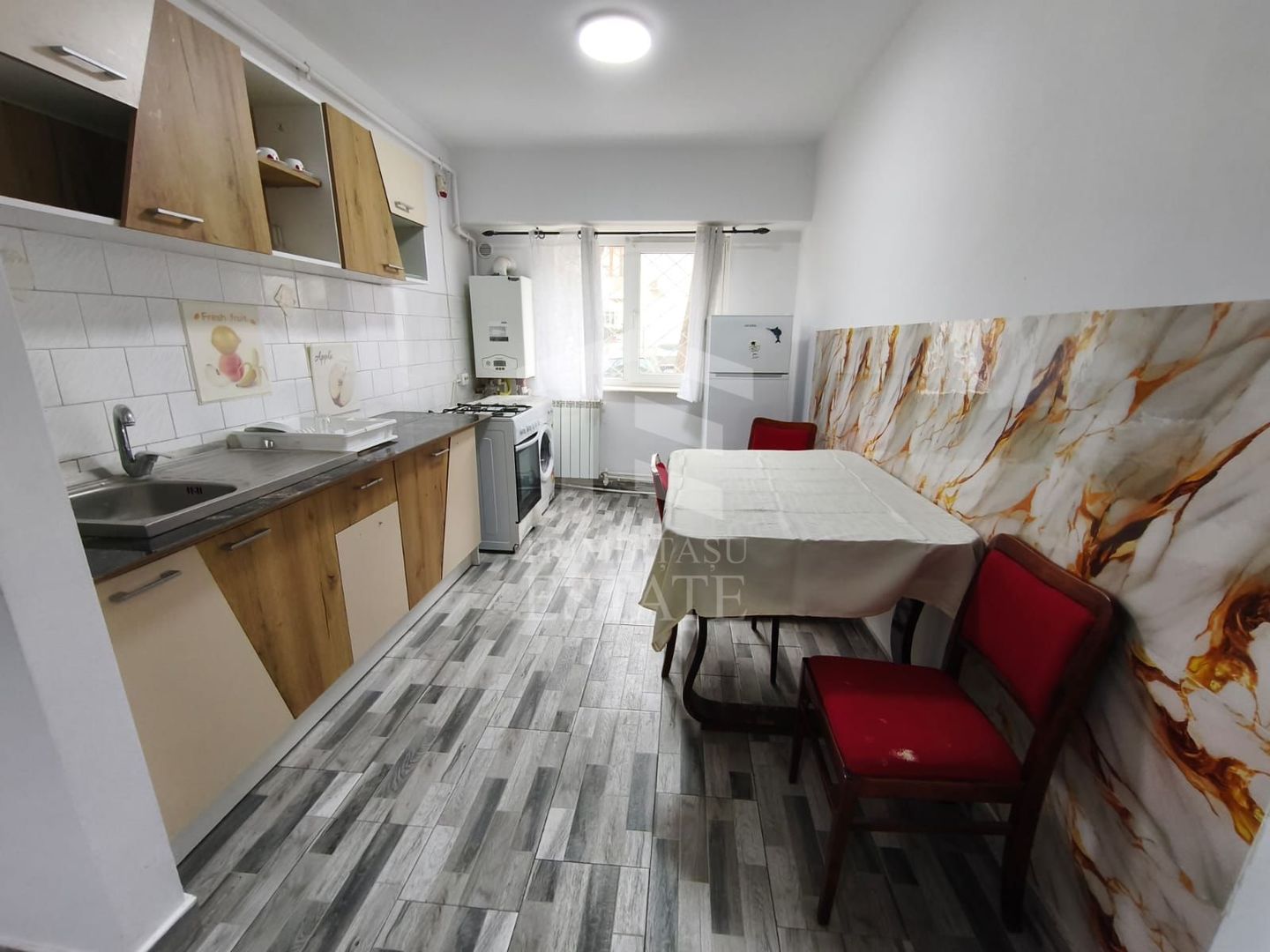 Apartament 3 camere | De inchiriat |  Zona Tomis 3 | Poziție excelentă - Poză 10
