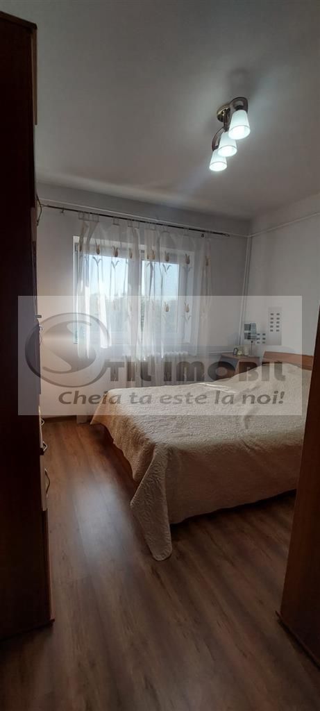 APARTAMENT 2 CAMERE DECOMANDAT  MOBILAT BLOC 1982 - Poză 13