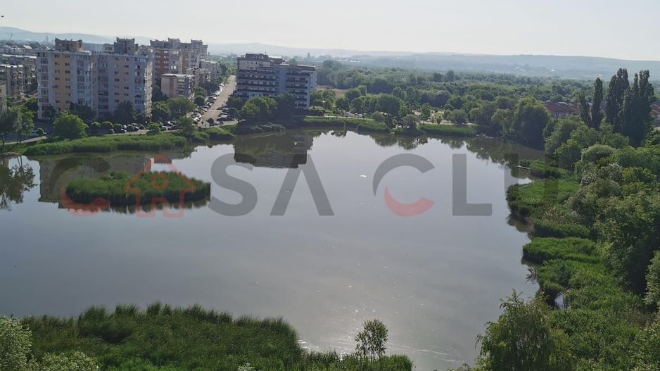 3 camere cu vedere la lac, zona Iulius Mall - Poză 12