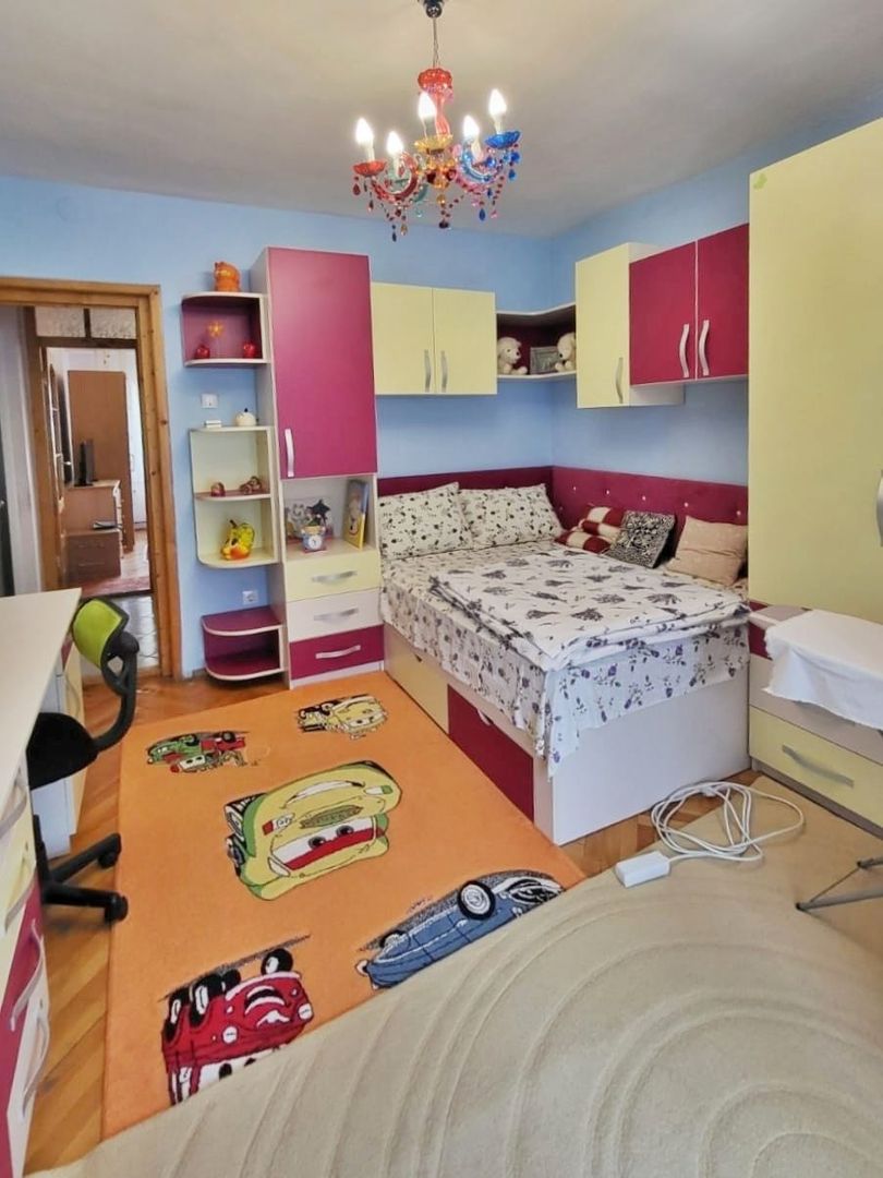 Apart. 3 camere etaj 1, aproape de Complexul Velenta, Oradea – VANZARE - Poză 7