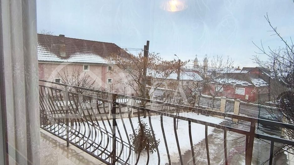 Casa de închiriat cu 6 camere în Cartierul Oncea, Oradea - Poză 21