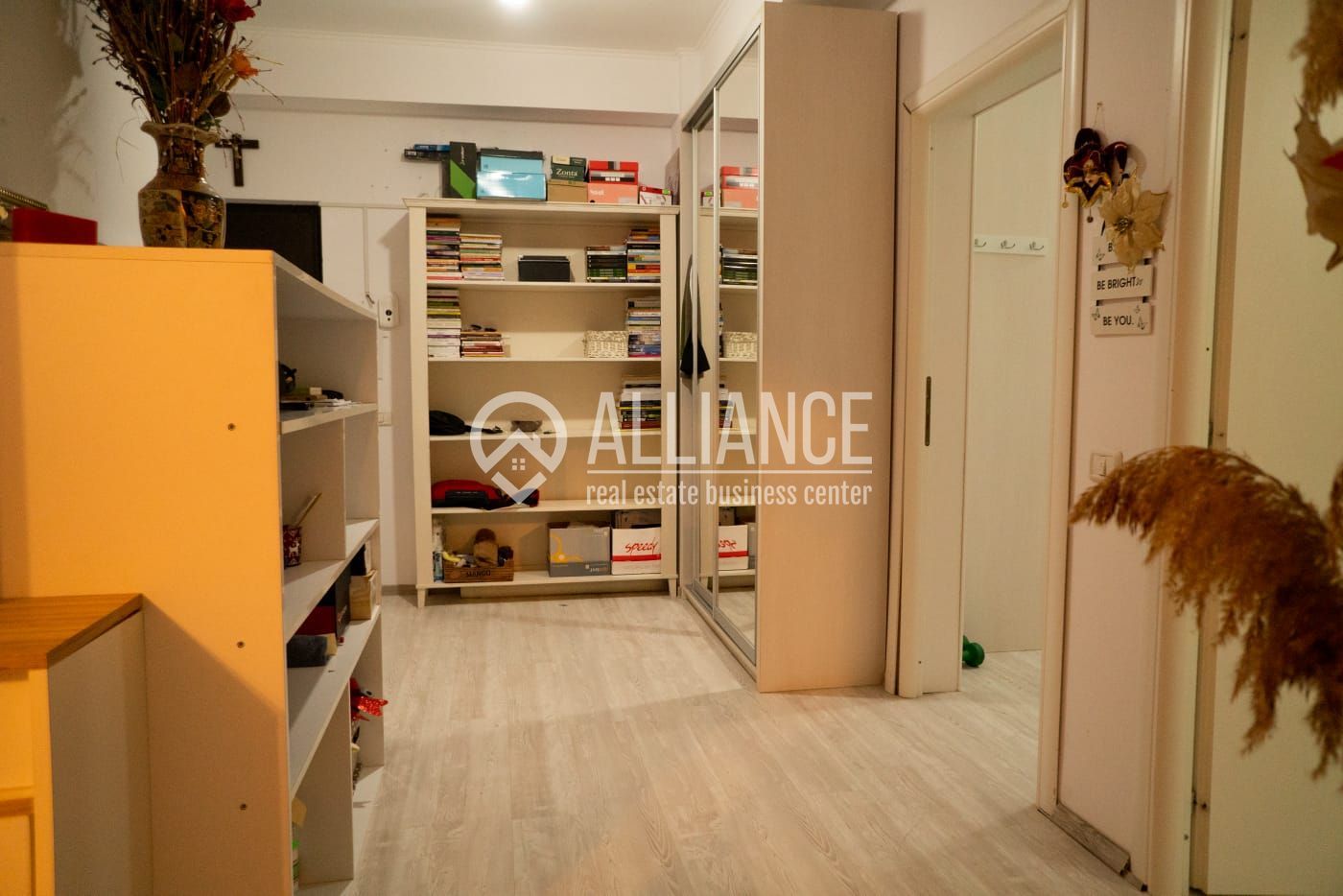 Tomis Plus(cod04)-Apartament 3 camere loc de parcare proprietate - Poză 8
