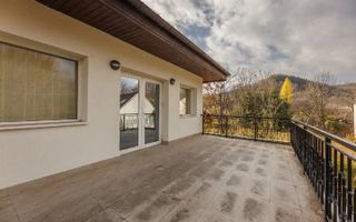 Vilă cu vedere panoramică în Breaza – Ideală pentru vacanță sau investiție - Poză 18