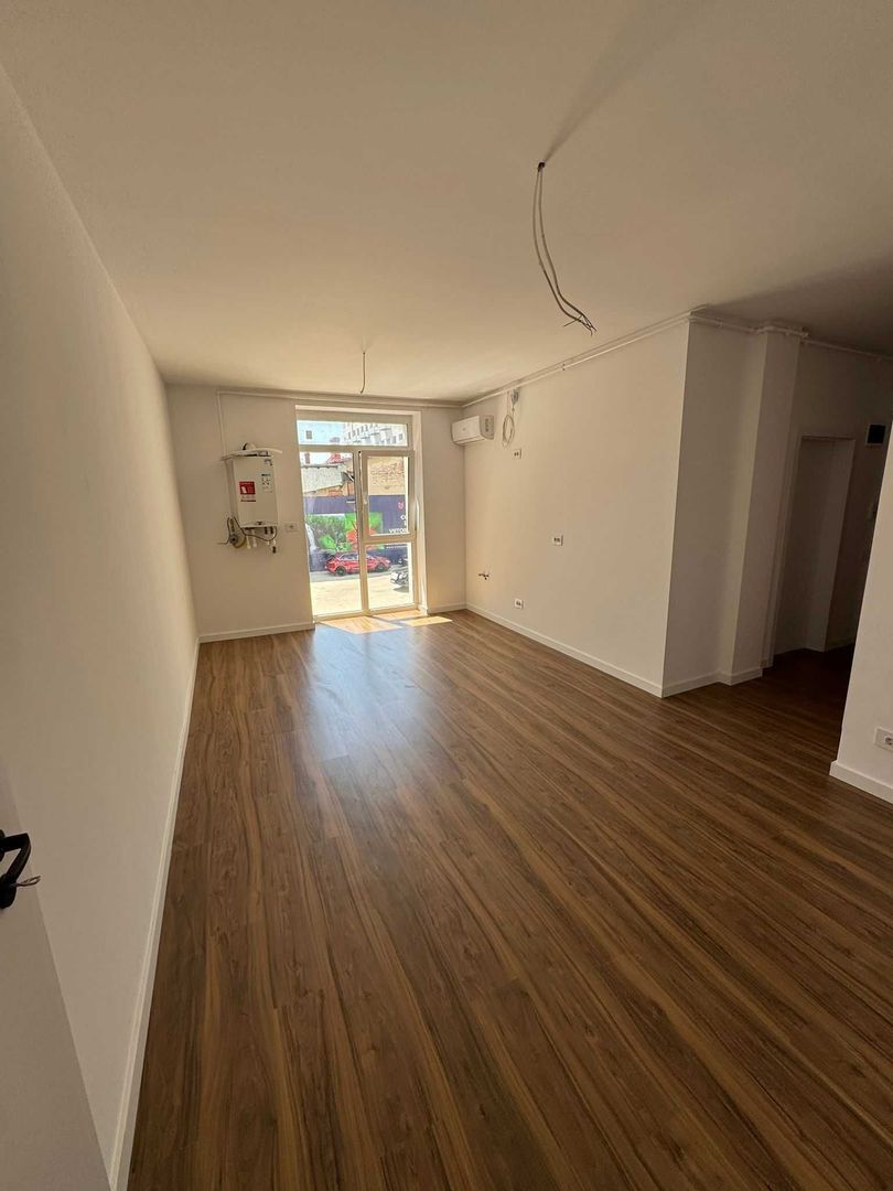 apartament 3 camere bloc nou - centrala proprie Viilor - Poză 1