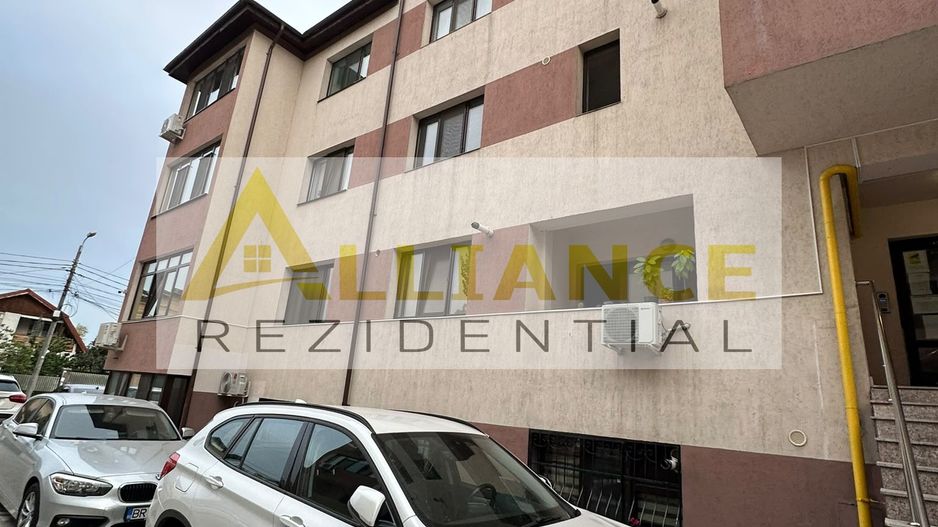 [1 Decembrie] Apartament 3 camere - 2 bai | 75 mp - Poză 1