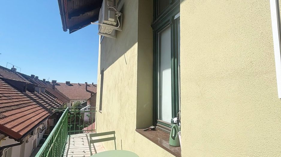 Apartament 2 camere, ultracentral, str.Traian Mosoiu - Oradea - Poză 11