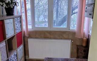 AP. 3 CAMERE DRISTOR, BLOC REABILITAT, CENTRALA PROPRIE, METROU 5 MIN - Poză 4