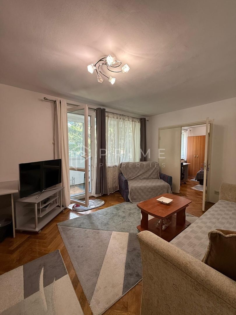 Apartament cu 3 camere decomandate- Ideal pentru studenti - Zona Tudor - Poză 1