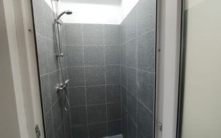 Garsoniera complect renovata - Poză 3