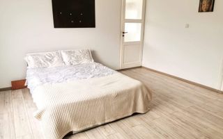 Casa cu 2 camere si curte - zona Mehala COMISION 0 % - Poză 4