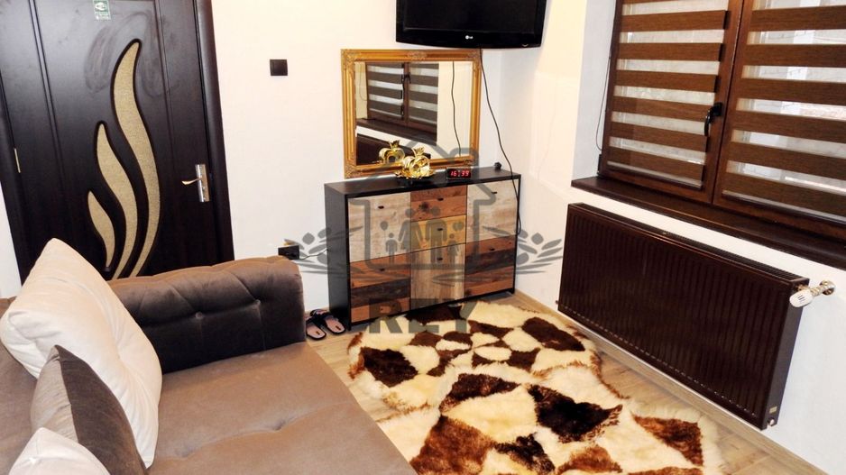 Casa de vacanta / Pensiune de vânzare la 12km de Sibiu - Poză 9