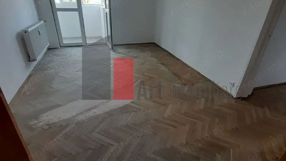 Apartament 4 camere Titan - Poză 1