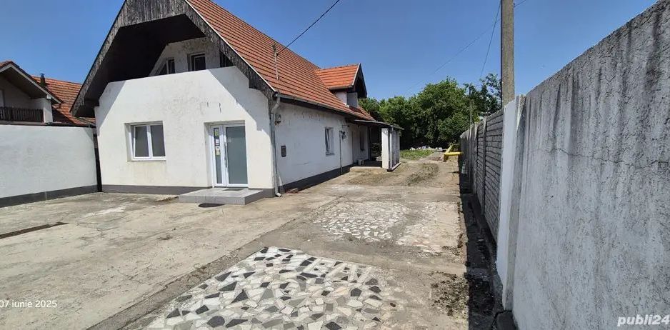 Vand casa pe str. Magnoliei - Poză 2