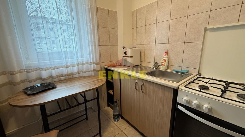 Vânzare apartament cu suprafață totală de 50 mp, zona Scolii 7 - Poză 8
