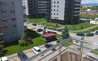 Apartament  2 camera zona Avangarden - Poză 1