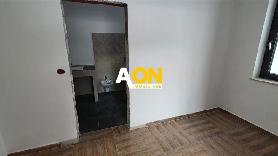 Casa 4 camere + demsiol 688 mp teren toate utilitatile langa padure - Poză 11