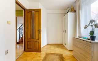 Casă / Vilă cu 5 camere de închiriat, Comision 0% - Poză 8