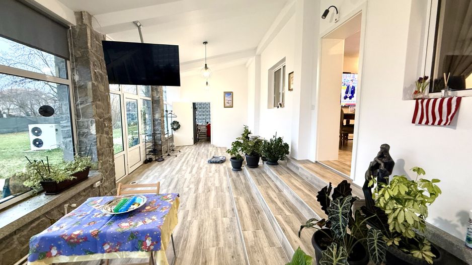 Vila în stil American - Total independentă energetic, garaj + terasă! - Poză 7