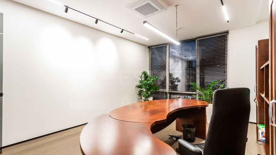 Vânzare  oficiu, 165.4 mp, strada Mihai Eminescu, Centru - Poză 31