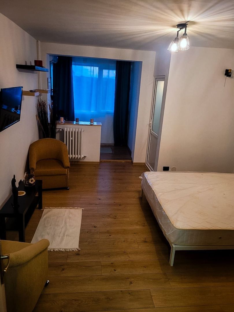Garsoniera Drumul Taberei, mobilata si utilata,  metrou Favorit -Pet Friendly - Poză 3