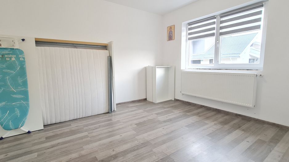 Casa de inchiriat 4 camere semimobilata cartier Izvor - Poză 5