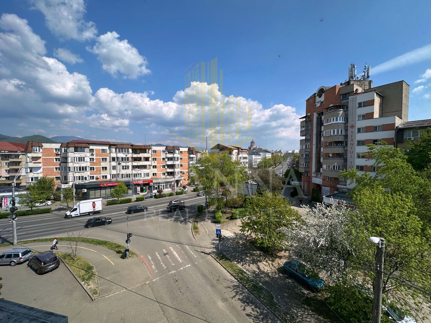 Apartament 2 camere, decomandat, bd-ul Republicii - Poză 1