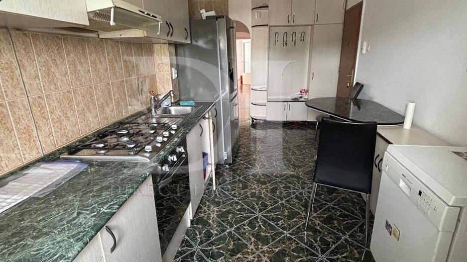 Apartament spațios cu 4 camere – Calea Florești, Cluj-Napoca - Poză 9