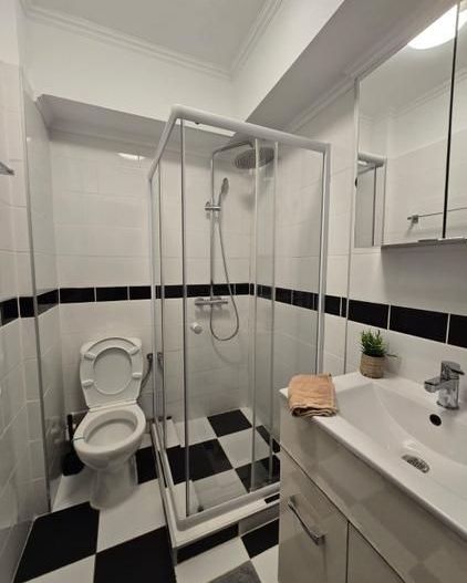 Vanzare apartament - Piata Romana, la 10 metri de Metrou Comision 0% - Poză 6