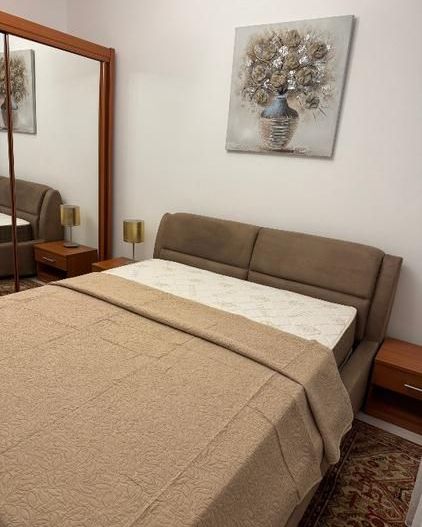 Inchiriez aparatament mobilat bloc nou zona Mihai Bravu - Poză 4