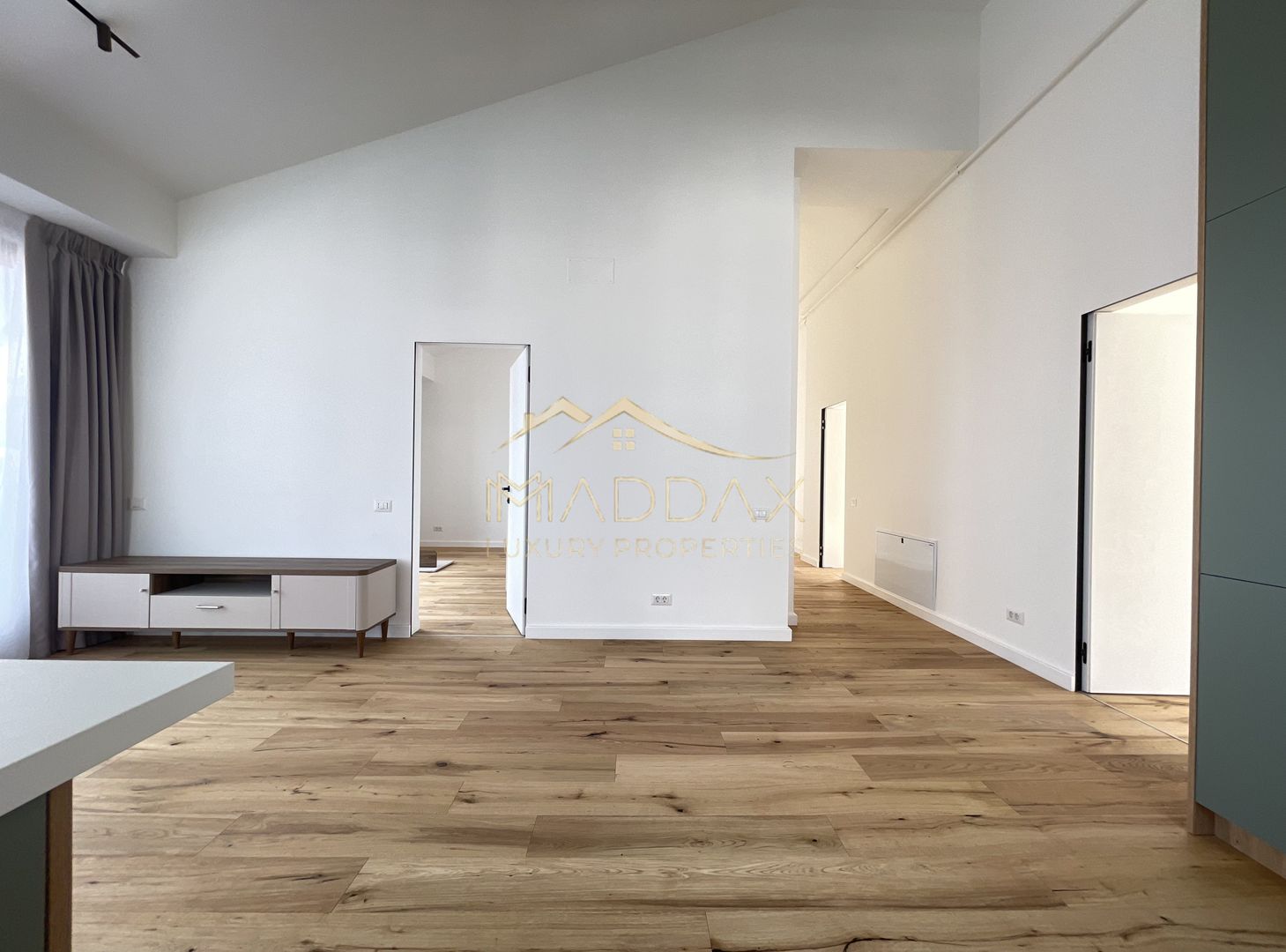 Apartament 4 Camere**TERASA**Bloc boutique***NOU// DOMENII - Poză 9
