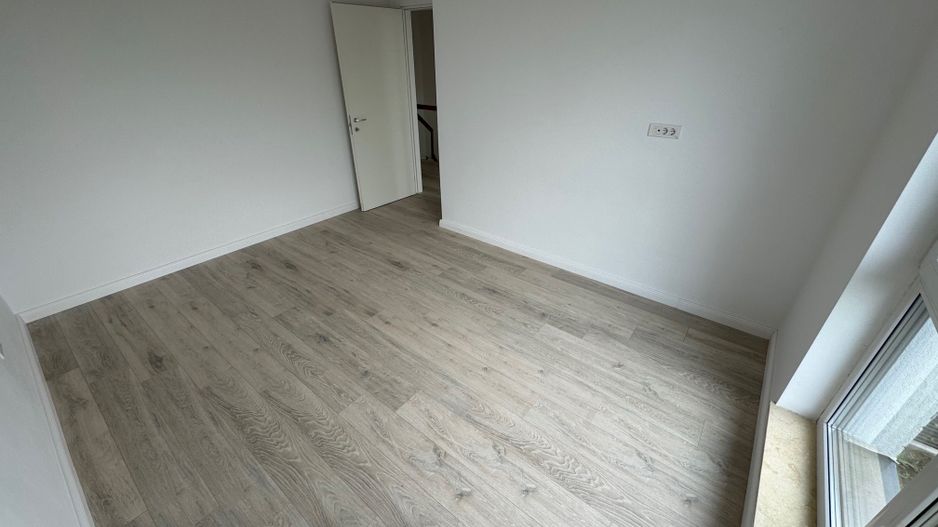 Ultima!!  Vila Otopeni 4 camere TOATE utilitatile - Poză 10