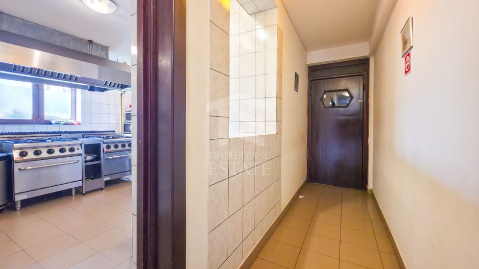 De vânzare – Proprietate comercială tip Restaurant & Salon Evenimente - Poză 30