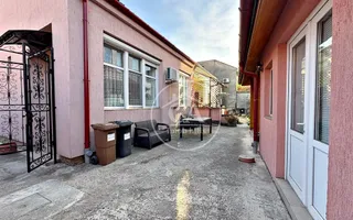 Casă de închiriat cu 3 camere în zona Centrală, Oradea. - Poză 12