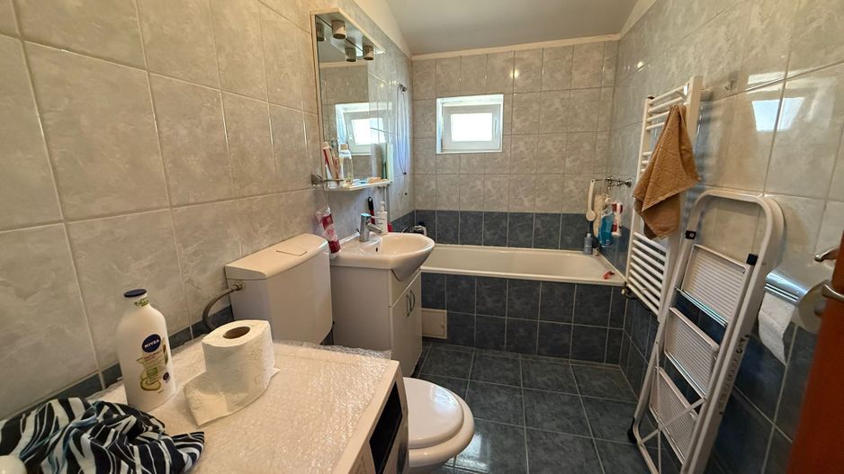 Apartament 2 camere, zona Dambovita, comision0% - Poză 6