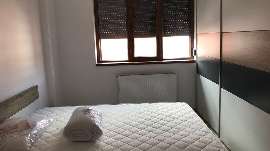 Apartament cu 3 camere de inchiriat - Poză 6