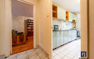 OCAZIE RARĂ: apartament 3 camere, etaj 1, Parcul Bucovina, Comision O - Poză 24