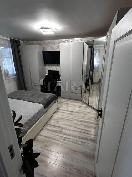 Apartament cu 2 camere, balcon închis, parcare, zona Parcul Poligon. - Poză 3