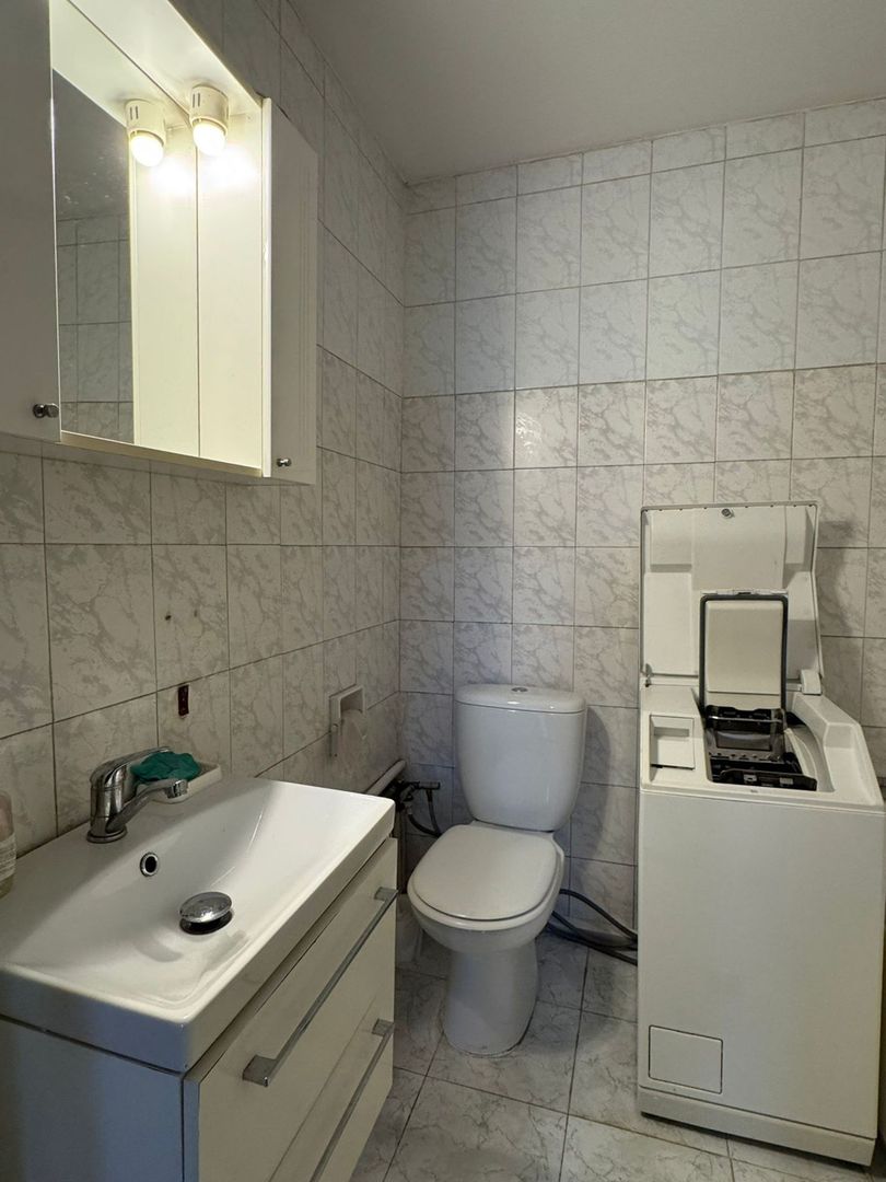 Casa cu 5 camere de inchiriat in Zona Centrala, Oradea - Poză 16