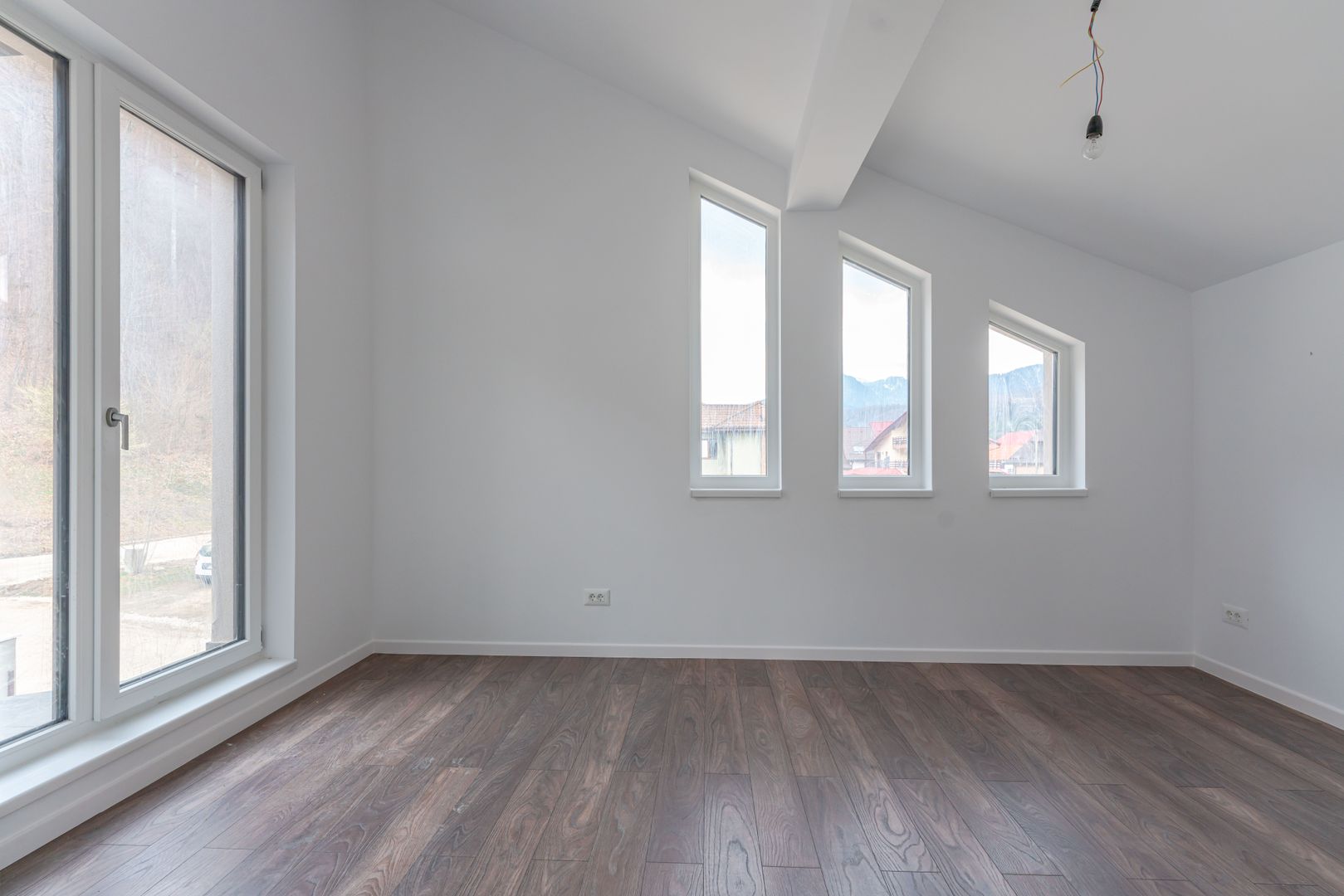 Casa individuala compusa din 4 camere in Bunloc, Sacele - Poză 15