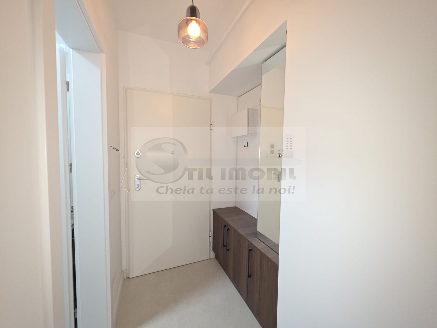 Apartament o camera Tatarasi - 42mp - mutare imediata. - Poză 4