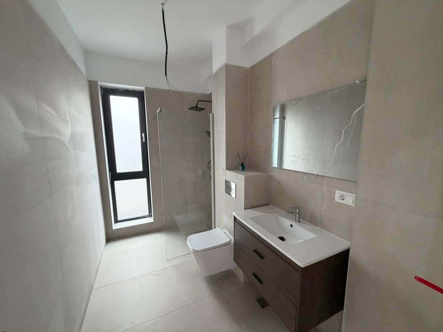 CASA INDIVIDUALA, STRADA ASFALTATA, TOATE UTILITATILE, COMISION 0% - Poză 24
