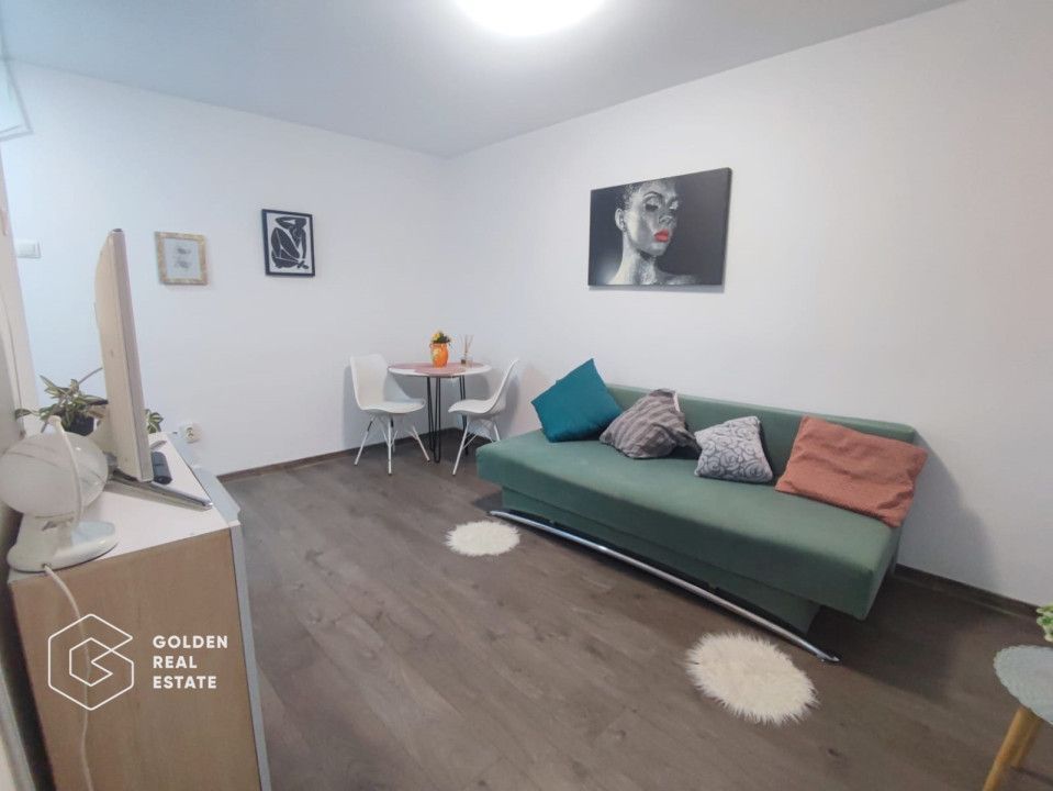 Garsoniera tinereasca, etaj 3, 6 Vanatori - Poză 2